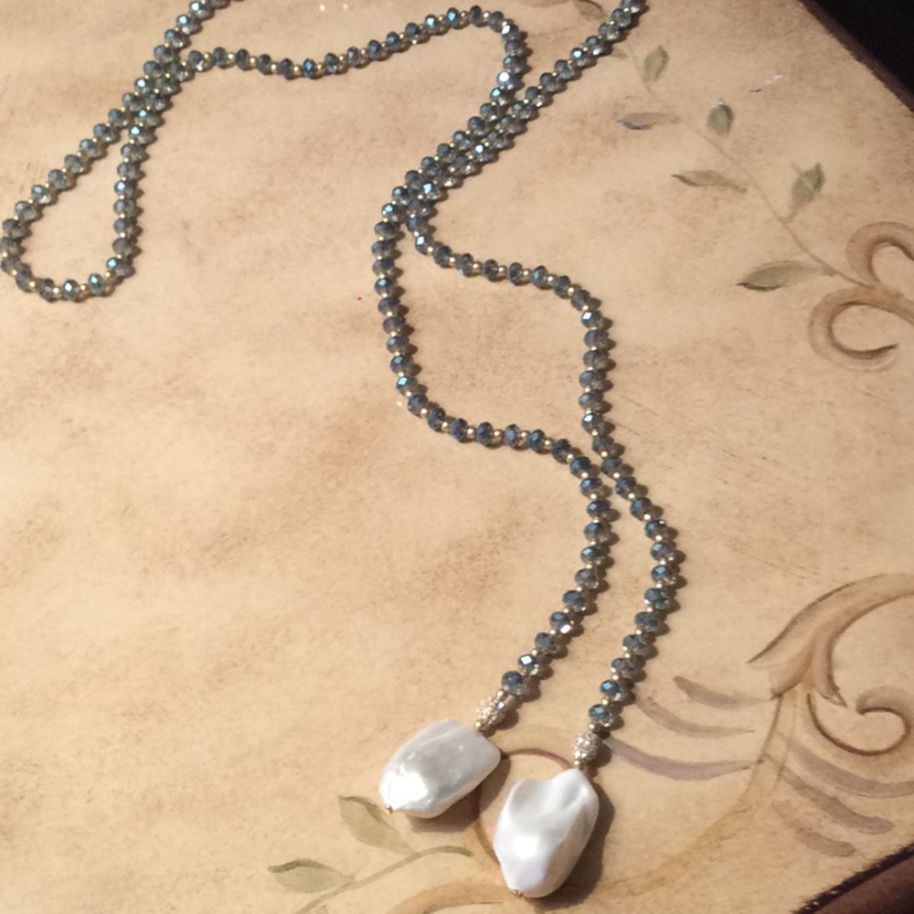 Lariat necklace